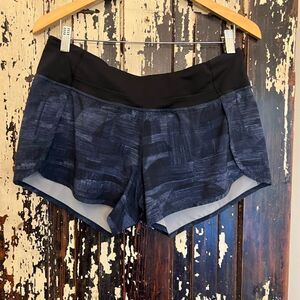 Lululemon Women’s Athletic Shorts. Size 10